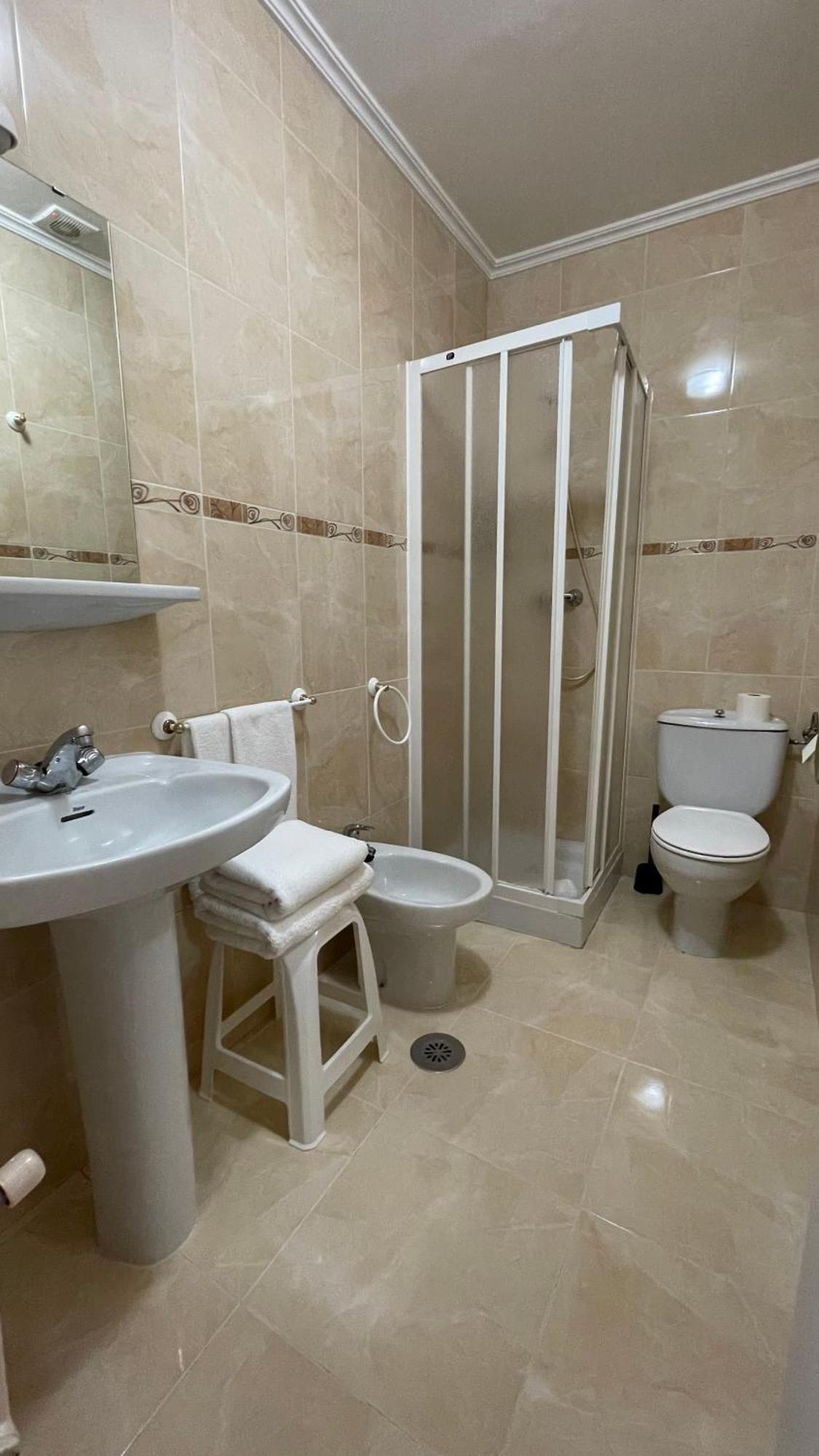 Hotel A Estrada Rooms מראה חיצוני תמונה
